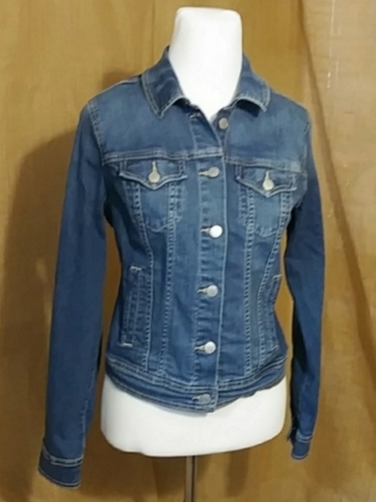Old Navy Jackets & Blazers - Old Navy Women's Medium Jean Denim Jacket Silver Buttons EUC